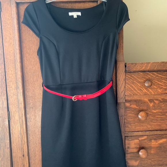 NWOT Monteau little black dress, size Small - Picture 2 of 5